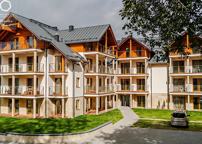 Wonder - Z Balkonem Z Widokiem Na Gory, Blisko Szlakow, W Spokojnej Czesci Karpacza Karpacz